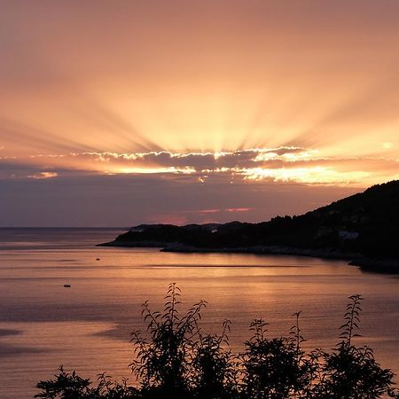 Apartments Sunce Brna Εξωτερικό φωτογραφία