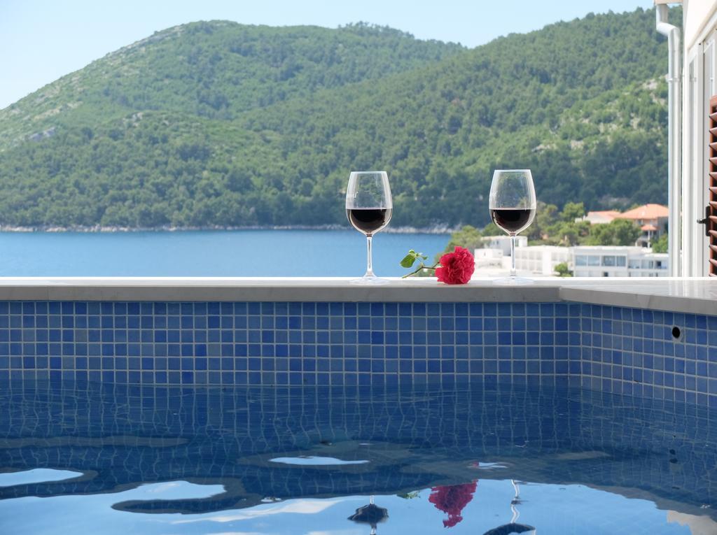 Apartments Sunce Brna Εξωτερικό φωτογραφία