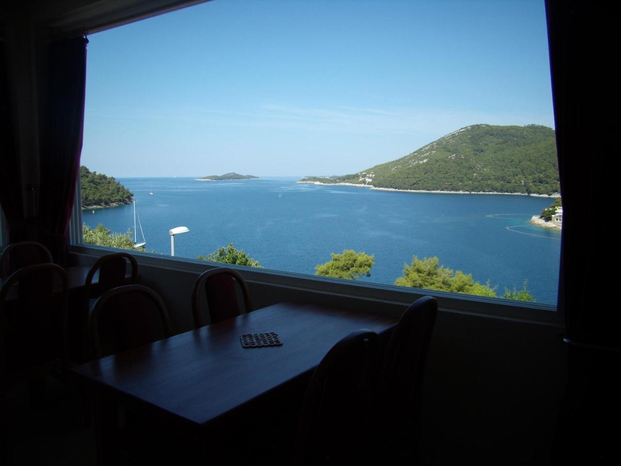 Apartments Sunce Brna Εξωτερικό φωτογραφία